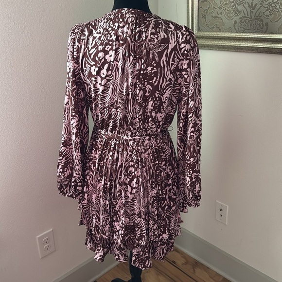 Skies are Blue zebra print tiered pleated dress Sz S - Picture 6 of 11